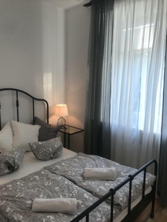 Appartamento Stare Miasto Swietojerska 12 Varsavia Esterno foto