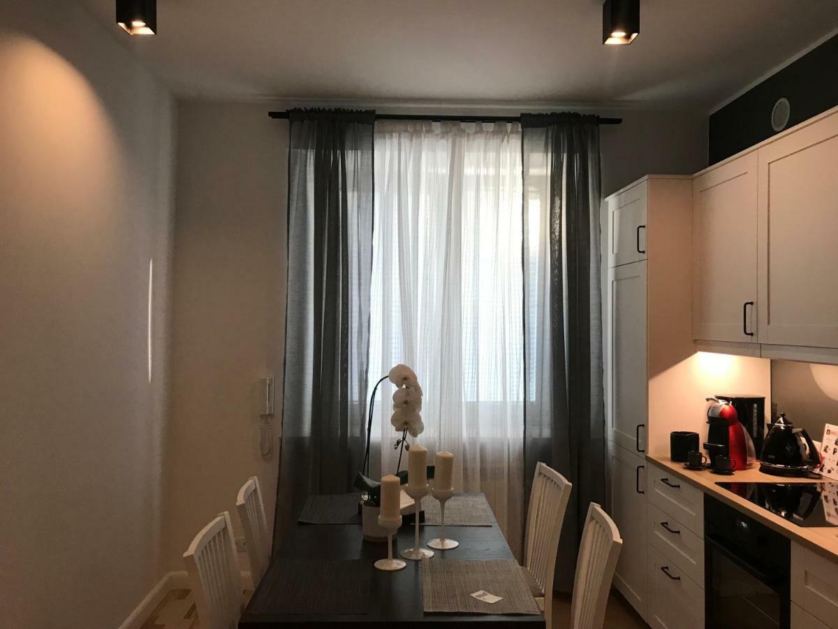 Appartamento Stare Miasto Swietojerska 12 Varsavia Esterno foto