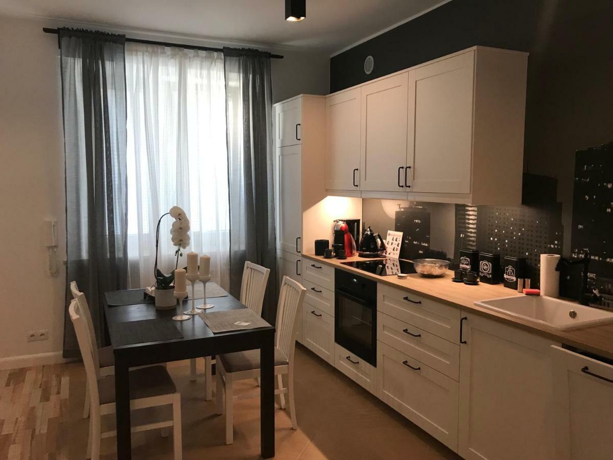 Appartamento Stare Miasto Swietojerska 12 Varsavia Esterno foto